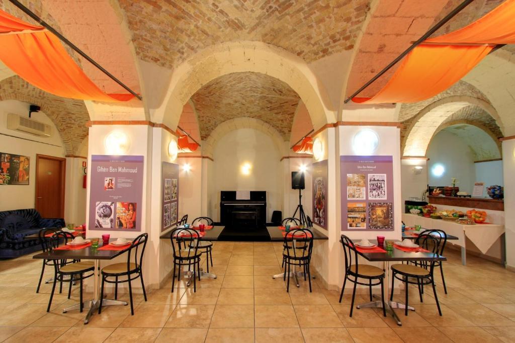 Hostel Marina Каляри Екстериор снимка